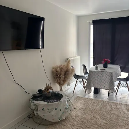 Апартаменты Chaleureux *